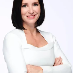 Amanda Lang — Senior Anchor · BNN Bloomberg
